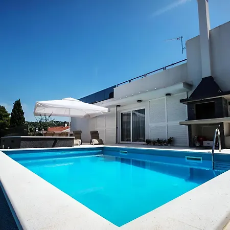 Amazing Daze With Pool And Seaview Terrace Rogoznica (Sibenik-Knin)