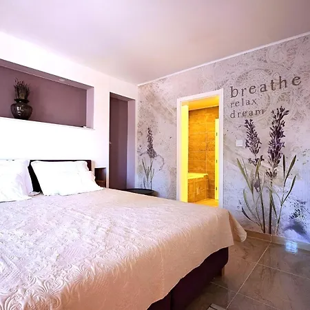 Villa Amazing Daze With Pool And Seaview Terrace *